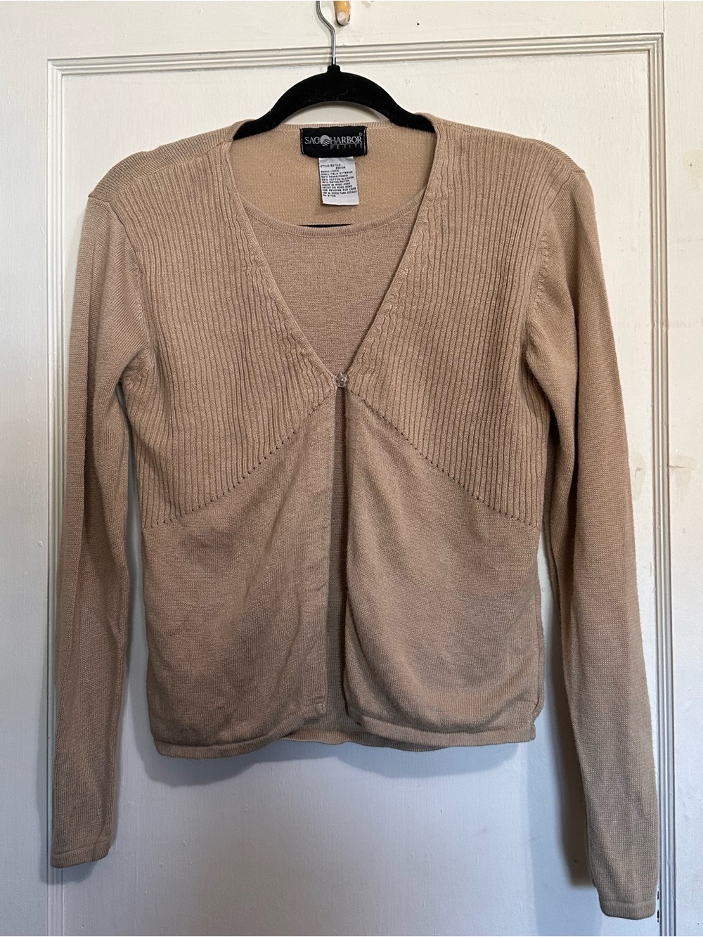 Sag Harbor Beige V-Neck Ribbed Panel Sweater